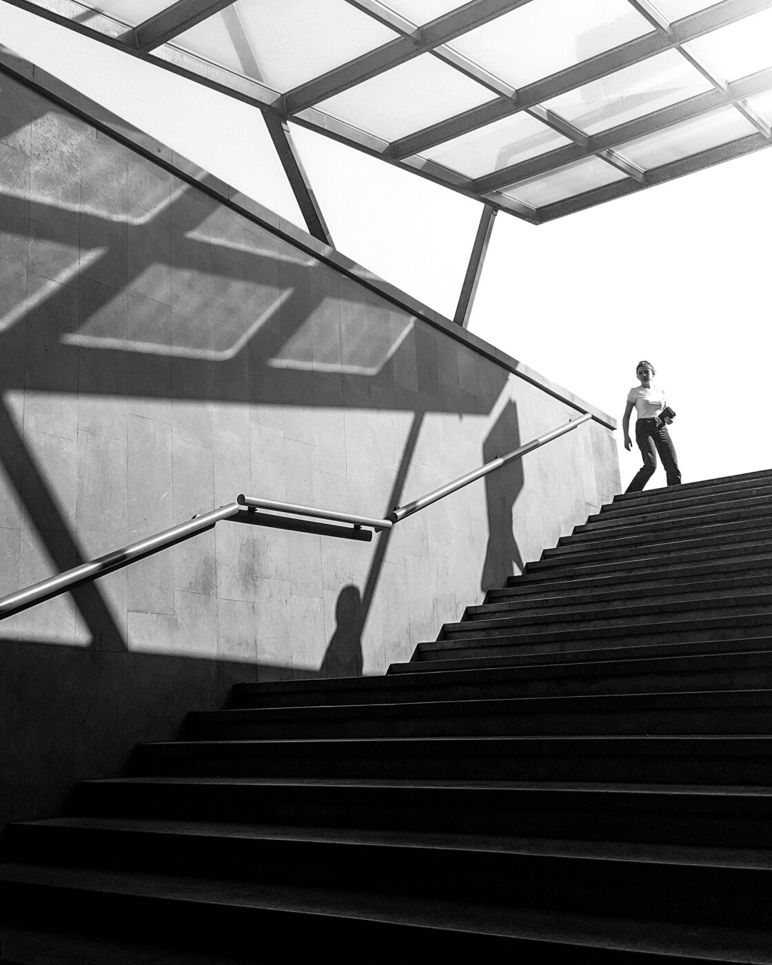 black and white street photography with iPhone no script
