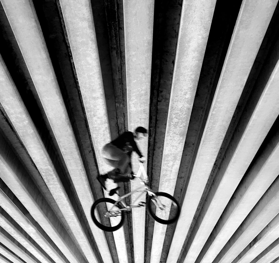 black and white street photography with iPhone no script