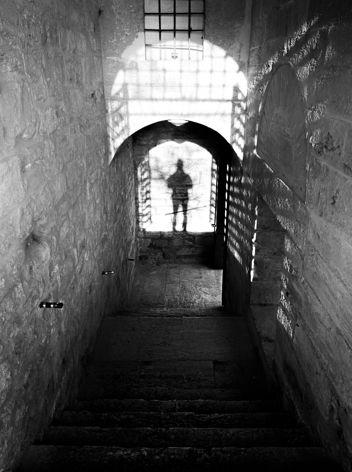 black and white street photography with iPhone no script
